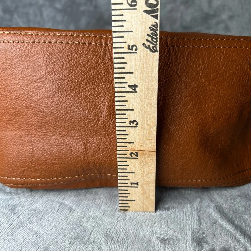 Steven By Steve Madden Crossbody‎ Hobo Bag Toffee Brown Leather Bohemian Casual